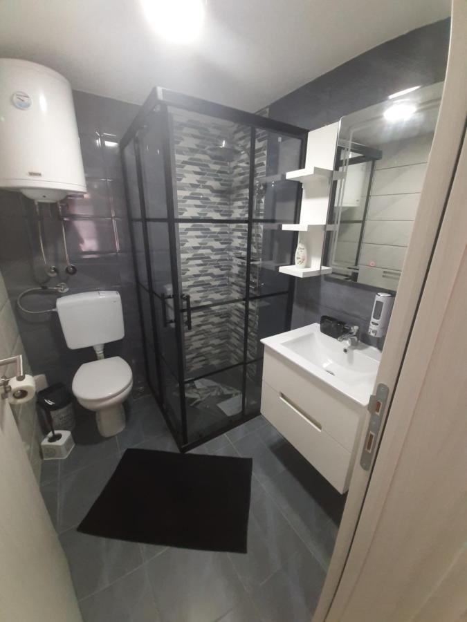 Adrijana 2 Apartmani Vrnjačka Banja المظهر الخارجي الصورة