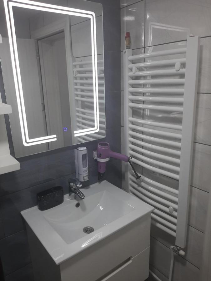 Adrijana 2 Apartmani Vrnjačka Banja المظهر الخارجي الصورة